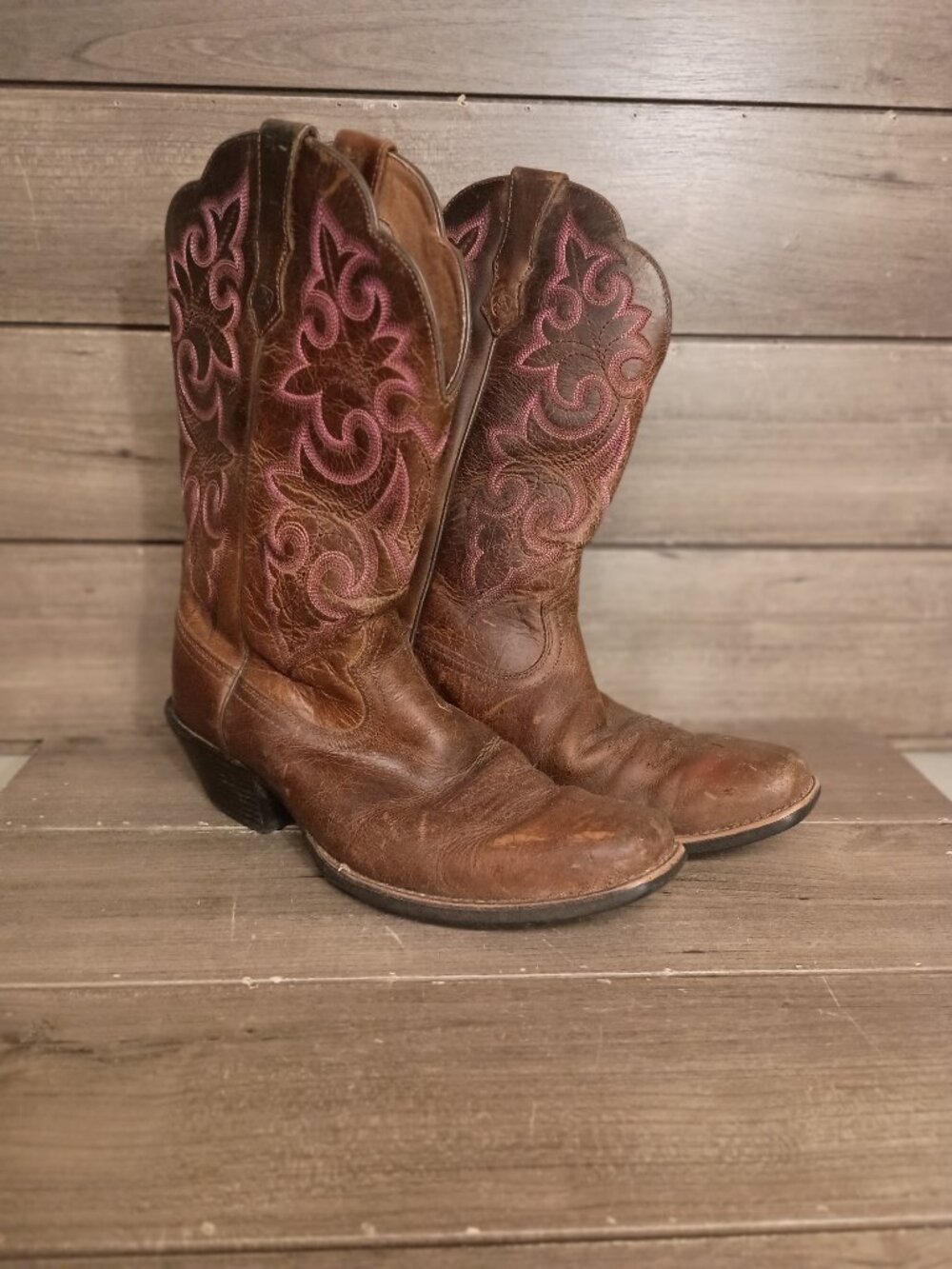 Ariat Women Round Up Western Boots Size 8.5B 10014172 Brown Leather Pink Accent